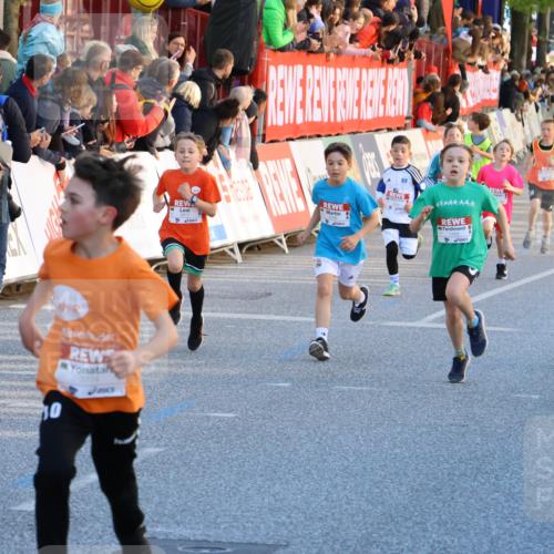 25.04.2025 - Das Zehntel Strokosch-Dieckow http://msf.ph/oto/7689559 26.04.2025 08:51:03 Ziel 1458, 1884, 2098, 2103, 2397, 2492, 2517, 2800, 2849, 2855, 3210, 3445, 3520, 3528, 3774, 3812, 3849, 3872 meine-sportfotos.de