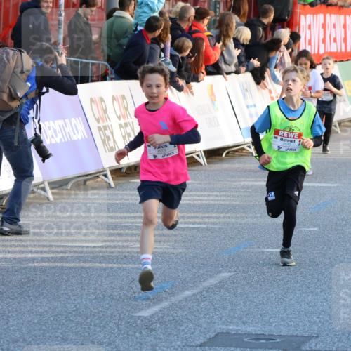 25.04.2025 - Das Zehntel Strokosch-Dieckow http://msf.ph/oto/7690067 26.04.2025 08:50:57 Ziel 1283, 1458, 1884, 2098, 2103, 2349, 2397, 2492, 2517, 2849, 2874, 3233, 3520, 3527, 3528, 3774, 3812, 3849, 3872 meine-sportfotos.de