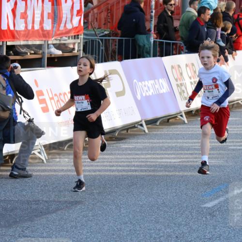 25.04.2025 - Das Zehntel Strokosch-Dieckow http://msf.ph/oto/7691466 26.04.2025 08:50:31 Ziel 1549, 1750, 2014, 2363, 2637, 2739 meine-sportfotos.de