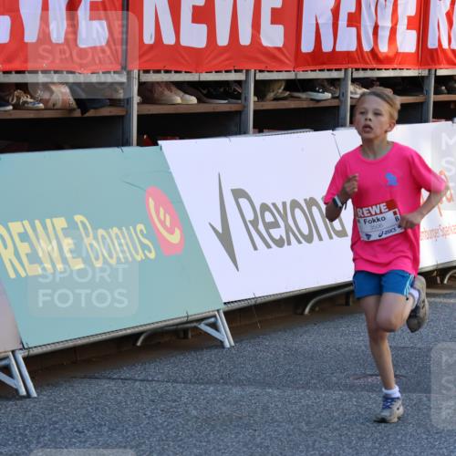 25.04.2025 - Das Zehntel Strokosch-Dieckow http://msf.ph/oto/7693460 26.04.2025 08:49:23 Ziel 1754, 1929, 3506 meine-sportfotos.de