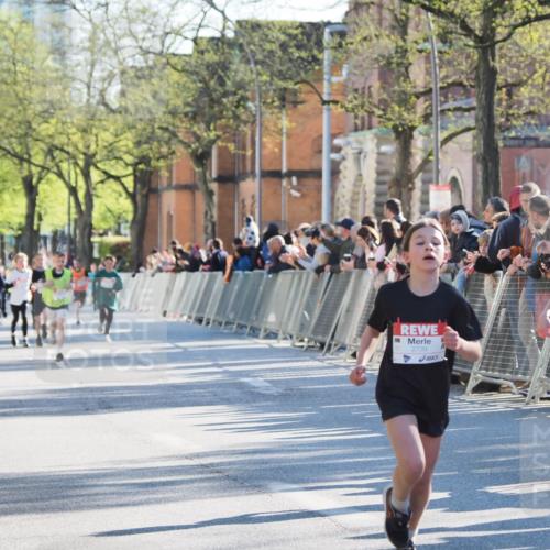 25.04.2025 - Das Zehntel MichiJ http://msf.ph/oto/7693472 26.04.2025 08:47:43 Laufen 2739, 2728 meine-sportfotos.de