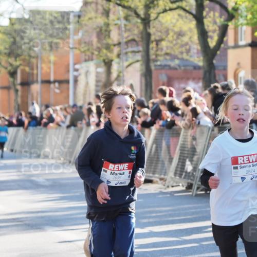 25.04.2025 - Das Zehntel MichiJ http://msf.ph/oto/7693545 26.04.2025 08:47:53 Laufen 2655, 2874, 717771 meine-sportfotos.de
