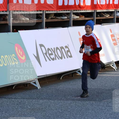 25.04.2025 - Das Zehntel Strokosch-Dieckow http://msf.ph/oto/7693713 26.04.2025 08:49:17 Ziel 1754, 1929, 3506, 3792 meine-sportfotos.de