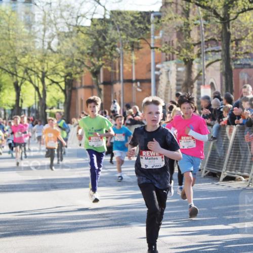 25.04.2025 - Das Zehntel MichiJ http://msf.ph/oto/7693770 26.04.2025 08:48:00 Laufen 3872, 2800 meine-sportfotos.de