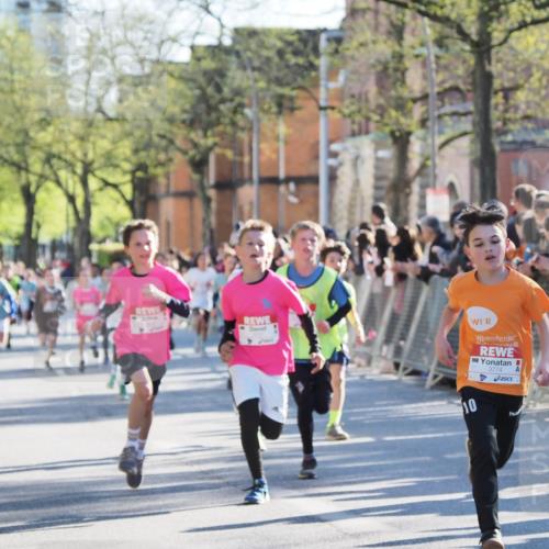 25.04.2025 - Das Zehntel MichiJ http://msf.ph/oto/7693986 26.04.2025 08:48:07 Laufen 3774, 10 meine-sportfotos.de