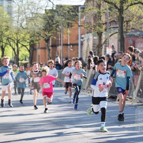25.04.2025 - Das Zehntel MichiJ http://msf.ph/oto/7694113 26.04.2025 08:48:11 Laufen 10, 849 meine-sportfotos.de