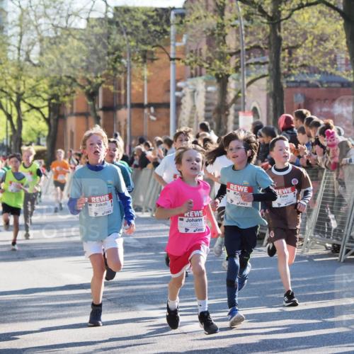 25.04.2025 - Das Zehntel MichiJ http://msf.ph/oto/7694199 26.04.2025 08:48:13 Laufen 2920, 3520, 2903, 2643 meine-sportfotos.de