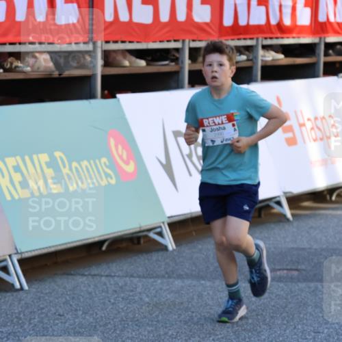 25.04.2025 - Das Zehntel Strokosch-Dieckow http://msf.ph/oto/7694233 26.04.2025 08:49:05 Ziel 1926, 2961, 2990, 3792 meine-sportfotos.de