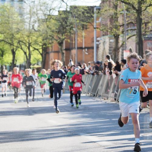 25.04.2025 - Das Zehntel MichiJ http://msf.ph/oto/7694406 26.04.2025 08:48:22 Laufen  meine-sportfotos.de