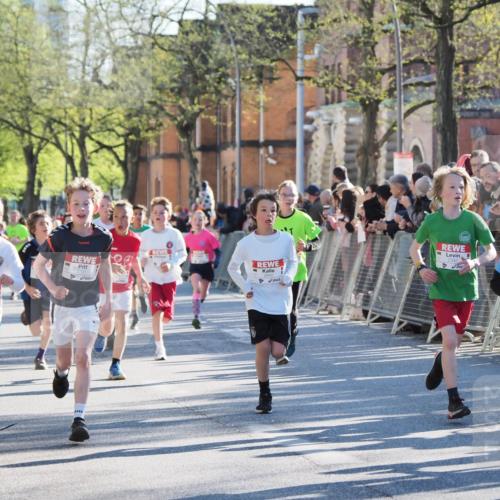 25.04.2025 - Das Zehntel MichiJ http://msf.ph/oto/7694587 26.04.2025 08:48:31 Laufen 5, 2321, 2840, 2392 meine-sportfotos.de