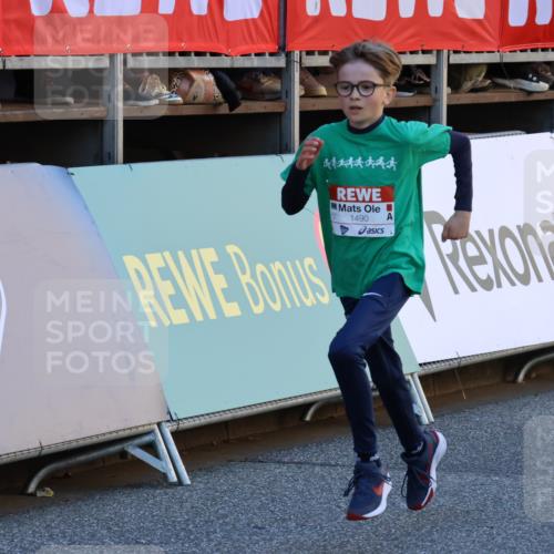 25.04.2025 - Das Zehntel Strokosch-Dieckow http://msf.ph/oto/7694966 26.04.2025 08:48:21 Ziel 1490 meine-sportfotos.de