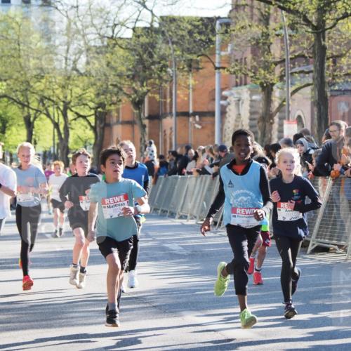 25.04.2025 - Das Zehntel MichiJ http://msf.ph/oto/7695159 26.04.2025 08:48:50 Laufen 1113, 2914, 3099, 2621, 3097 meine-sportfotos.de