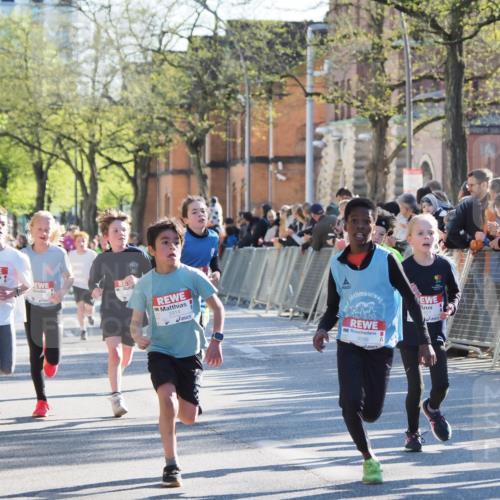 25.04.2025 - Das Zehntel MichiJ http://msf.ph/oto/7695169 26.04.2025 08:48:50 Laufen 2914, 621, 3099 meine-sportfotos.de