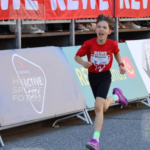 25.04.2025 - Das Zehntel Strokosch-Dieckow http://msf.ph/oto/7695195 26.04.2025 08:48:10 Ziel 3953 meine-sportfotos.de