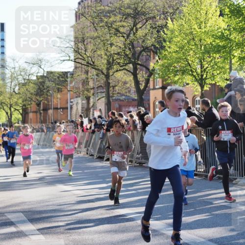 25.04.2025 - Das Zehntel MichiJ http://msf.ph/oto/7695546 26.04.2025 08:49:10 Laufen  meine-sportfotos.de