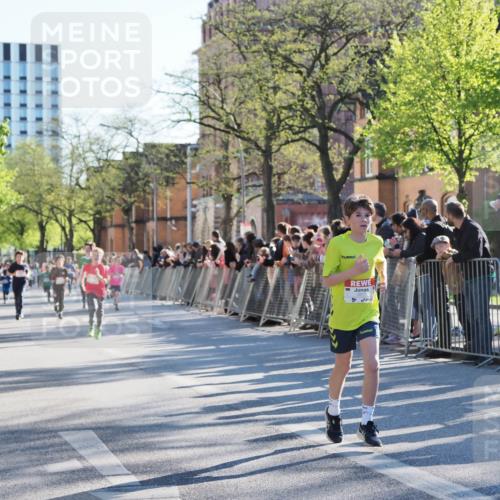 25.04.2025 - Das Zehntel MichiJ http://msf.ph/oto/7695802 26.04.2025 08:49:22 Laufen 3873, 2216 meine-sportfotos.de
