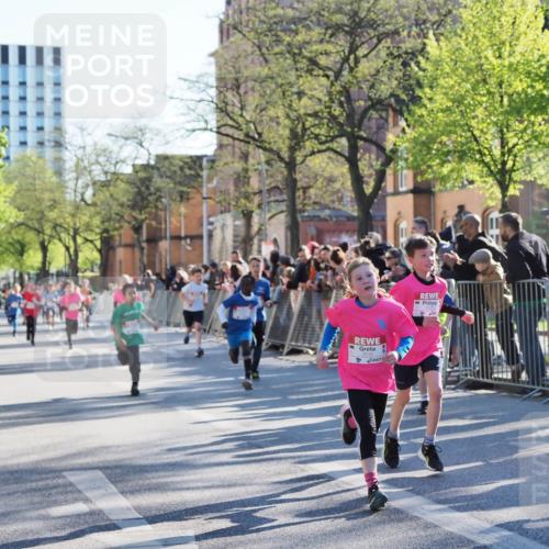25.04.2025 - Das Zehntel MichiJ http://msf.ph/oto/7696155 26.04.2025 08:49:32 Laufen 3516, 28 meine-sportfotos.de