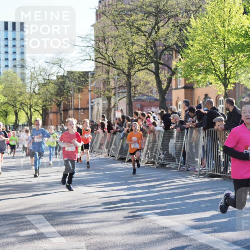 25.04.2025 - Das Zehntel MichiJ http://msf.ph/oto/7696400 26.04.2025 08:49:40 Laufen  meine-sportfotos.de