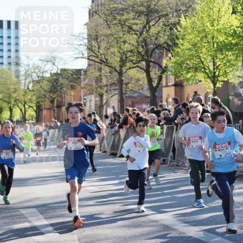 25.04.2025 - Das Zehntel MichiJ http://msf.ph/oto/7696734 26.04.2025 08:49:49 Laufen 10, 4, 1122 meine-sportfotos.de