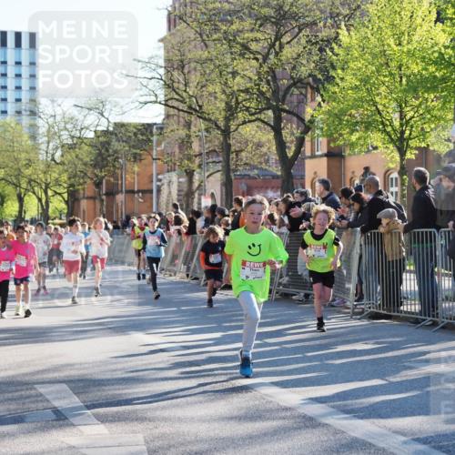 25.04.2025 - Das Zehntel MichiJ http://msf.ph/oto/7696835 26.04.2025 08:49:53 Laufen  meine-sportfotos.de