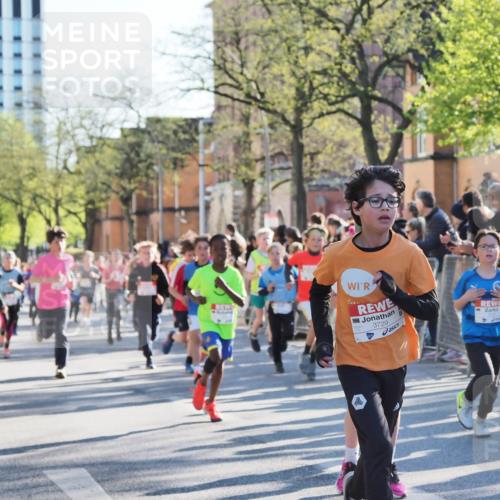 25.04.2025 - Das Zehntel MichiJ http://msf.ph/oto/7696978 26.04.2025 08:50:01 Laufen 3729 meine-sportfotos.de