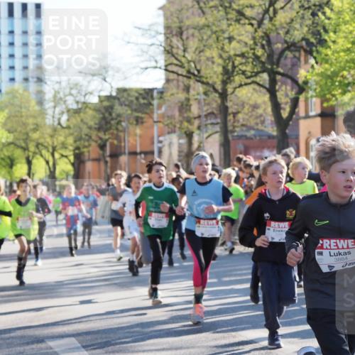 25.04.2025 - Das Zehntel MichiJ http://msf.ph/oto/7697081 26.04.2025 08:50:05 Laufen 3884, 346 meine-sportfotos.de