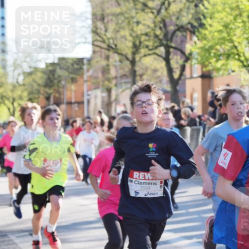 25.04.2025 - Das Zehntel MichiJ http://msf.ph/oto/7697300 26.04.2025 08:50:12 Laufen 2599, 1568 meine-sportfotos.de