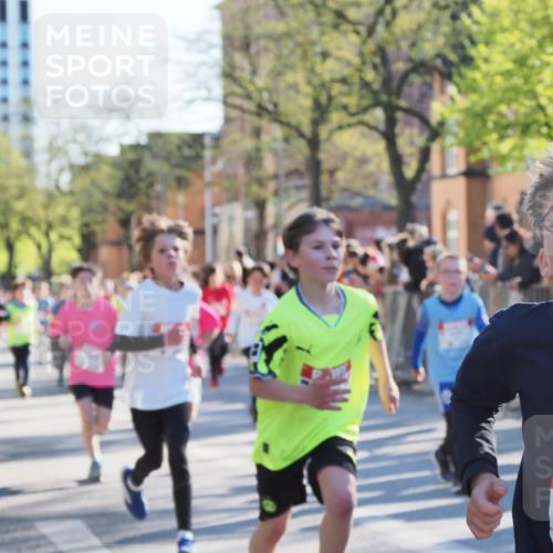 25.04.2025 - Das Zehntel MichiJ http://msf.ph/oto/7697334 26.04.2025 08:50:12 Laufen 2599, 2599 meine-sportfotos.de