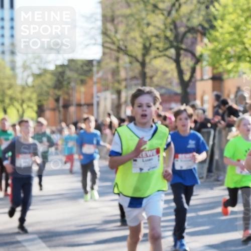 25.04.2025 - Das Zehntel MichiJ http://msf.ph/oto/7697570 26.04.2025 08:50:19 Laufen  meine-sportfotos.de