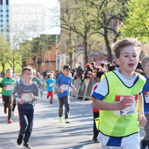 25.04.2025 - Das Zehntel MichiJ http://msf.ph/oto/7697590 26.04.2025 08:50:20 Laufen 98, 173, 1242 meine-sportfotos.de