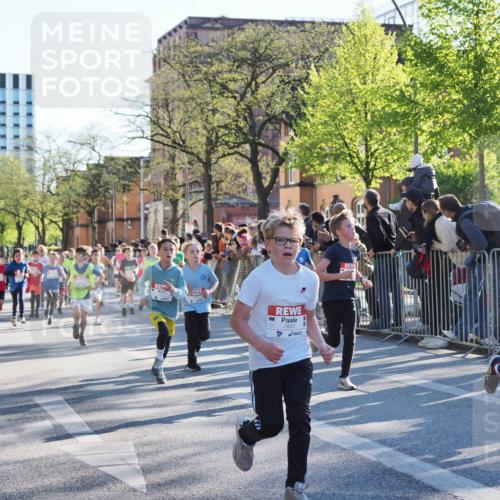 25.04.2025 - Das Zehntel MichiJ http://msf.ph/oto/7698265 26.04.2025 08:50:48 Laufen 2833 meine-sportfotos.de