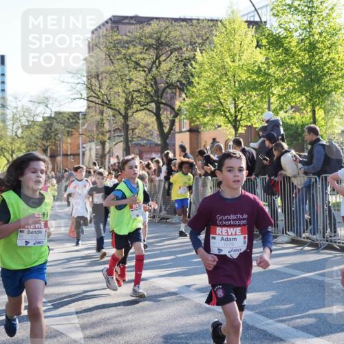 25.04.2025 - Das Zehntel MichiJ http://msf.ph/oto/7698715 26.04.2025 08:51:06 Laufen 3122, 1279 meine-sportfotos.de