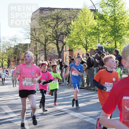 25.04.2025 - Das Zehntel MichiJ http://msf.ph/oto/7698797 26.04.2025 08:51:10 Laufen 3408, 3759 meine-sportfotos.de
