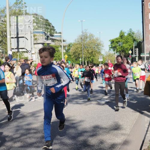 25.04.2025 - Das Zehntel KatJ http://msf.ph/oto/7699393 26.04.2025 08:38:38 Laufen 1374 meine-sportfotos.de