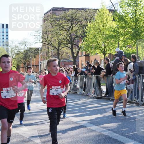 25.04.2025 - Das Zehntel MichiJ http://msf.ph/oto/7699404 26.04.2025 08:51:13 Laufen 1802, 1792, 12, 3420 meine-sportfotos.de