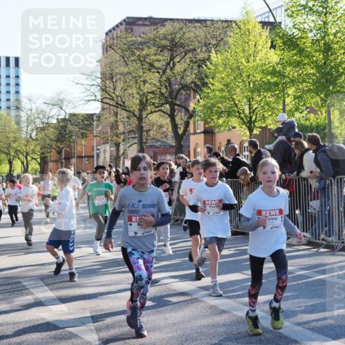 25.04.2025 - Das Zehntel MichiJ http://msf.ph/oto/7699448 26.04.2025 08:51:18 Laufen 2181 meine-sportfotos.de