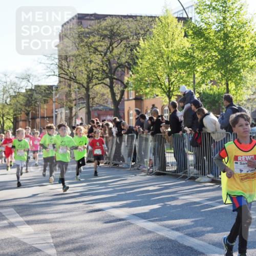 25.04.2025 - Das Zehntel MichiJ http://msf.ph/oto/7699706 26.04.2025 08:51:35 Laufen 35 meine-sportfotos.de