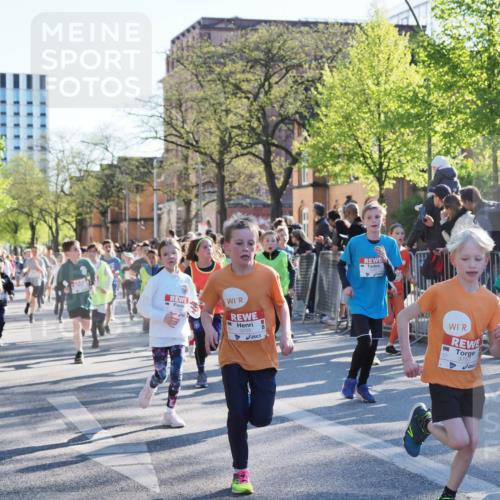 25.04.2025 - Das Zehntel MichiJ http://msf.ph/oto/7699961 26.04.2025 08:51:55 Laufen 3755, 3757, 1414 meine-sportfotos.de