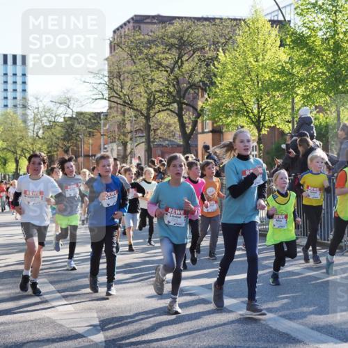25.04.2025 - Das Zehntel MichiJ http://msf.ph/oto/7700088 26.04.2025 08:52:03 Laufen 4, 2976 meine-sportfotos.de