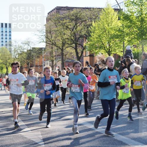 25.04.2025 - Das Zehntel MichiJ http://msf.ph/oto/7700095 26.04.2025 08:52:03 Laufen 2976 meine-sportfotos.de