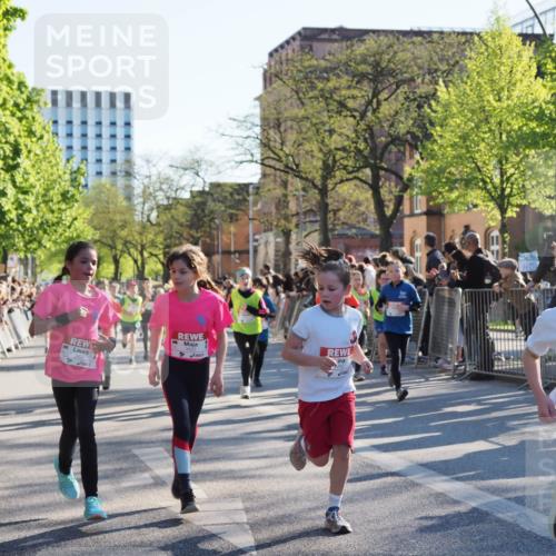 25.04.2025 - Das Zehntel MichiJ http://msf.ph/oto/7700200 26.04.2025 08:52:10 Laufen 2168 meine-sportfotos.de
