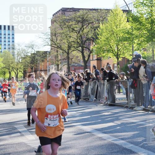 25.04.2025 - Das Zehntel MichiJ http://msf.ph/oto/7700417 26.04.2025 08:52:21 Laufen 3762 meine-sportfotos.de