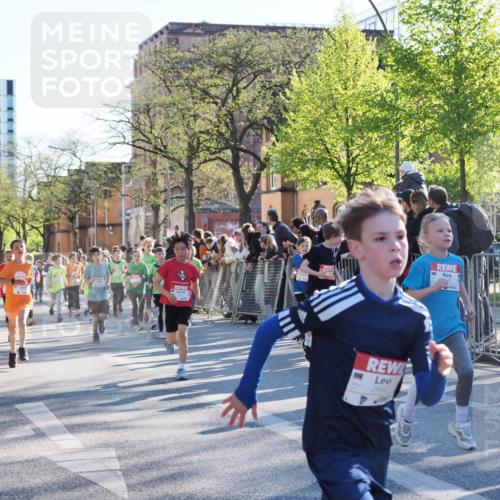 25.04.2025 - Das Zehntel MichiJ http://msf.ph/oto/7700455 26.04.2025 08:52:23 Laufen 2452 meine-sportfotos.de