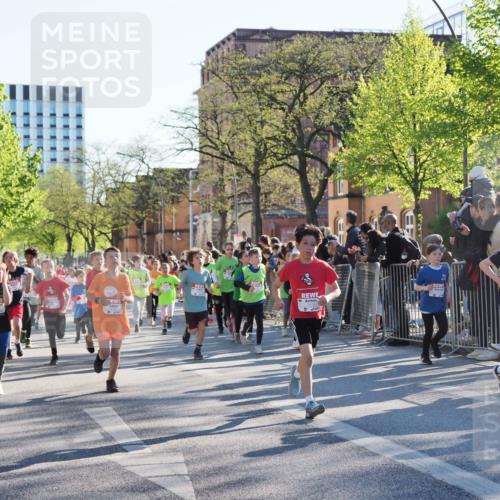 25.04.2025 - Das Zehntel MichiJ http://msf.ph/oto/7700469 26.04.2025 08:52:24 Laufen  meine-sportfotos.de