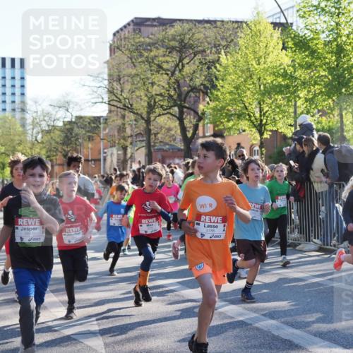 25.04.2025 - Das Zehntel MichiJ http://msf.ph/oto/7700516 26.04.2025 08:52:27 Laufen 3847, 3786 meine-sportfotos.de