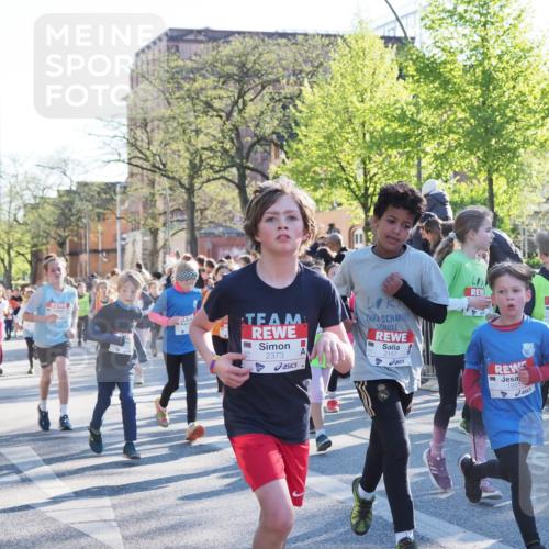 25.04.2025 - Das Zehntel MichiJ http://msf.ph/oto/7700549 26.04.2025 08:52:29 Laufen 2373, 2157, 1951 meine-sportfotos.de