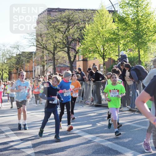 25.04.2025 - Das Zehntel MichiJ http://msf.ph/oto/7700558 26.04.2025 08:52:30 Laufen 2373 meine-sportfotos.de