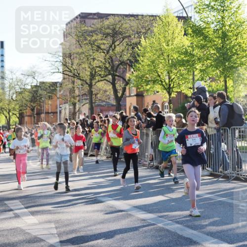 25.04.2025 - Das Zehntel MichiJ http://msf.ph/oto/7700606 26.04.2025 08:52:32 Laufen  meine-sportfotos.de