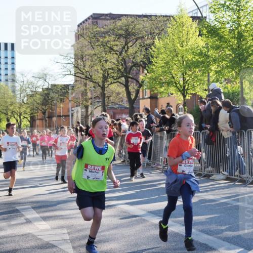 25.04.2025 - Das Zehntel MichiJ http://msf.ph/oto/7700754 26.04.2025 08:52:41 Laufen 3152, 3780 meine-sportfotos.de