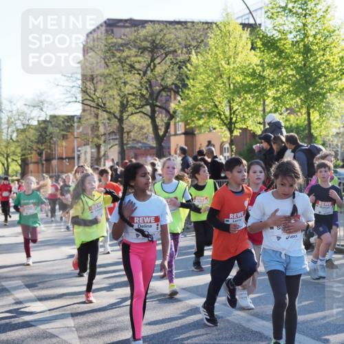 25.04.2025 - Das Zehntel MichiJ http://msf.ph/oto/7702239 26.04.2025 08:52:36 Laufen  meine-sportfotos.de
